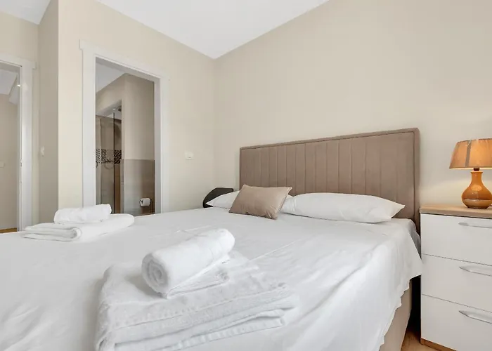 Apartments White House Rastovac