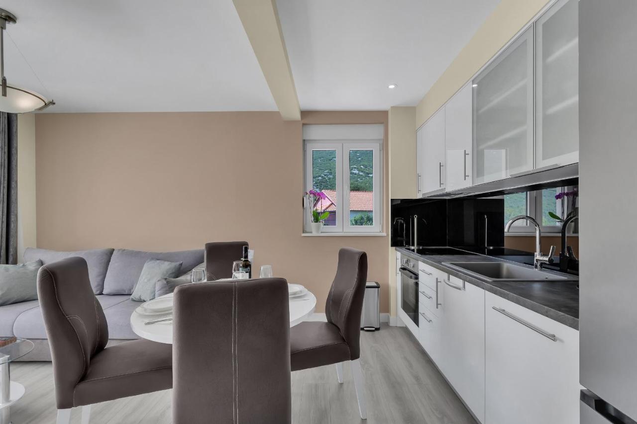 Apartman White House Rastovac