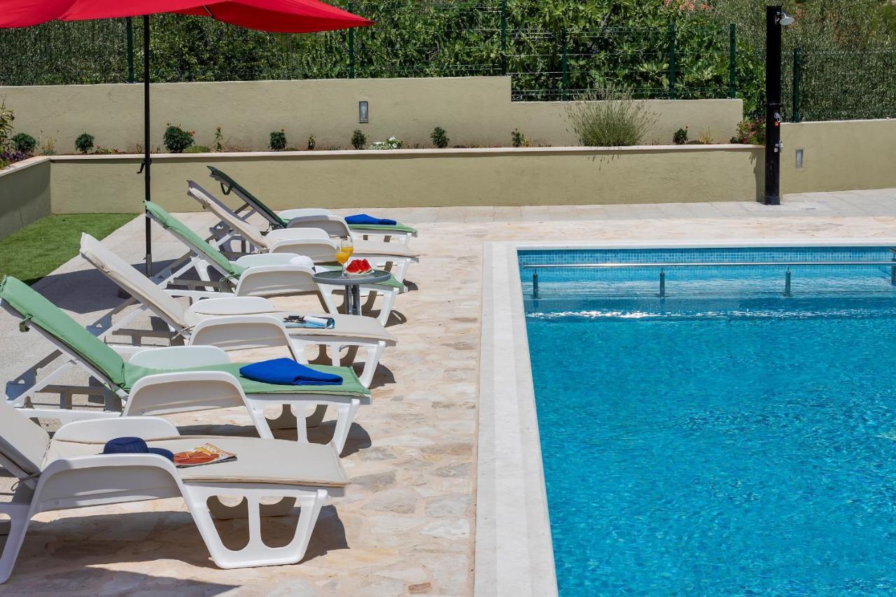 Apartman White House Rastovac *
