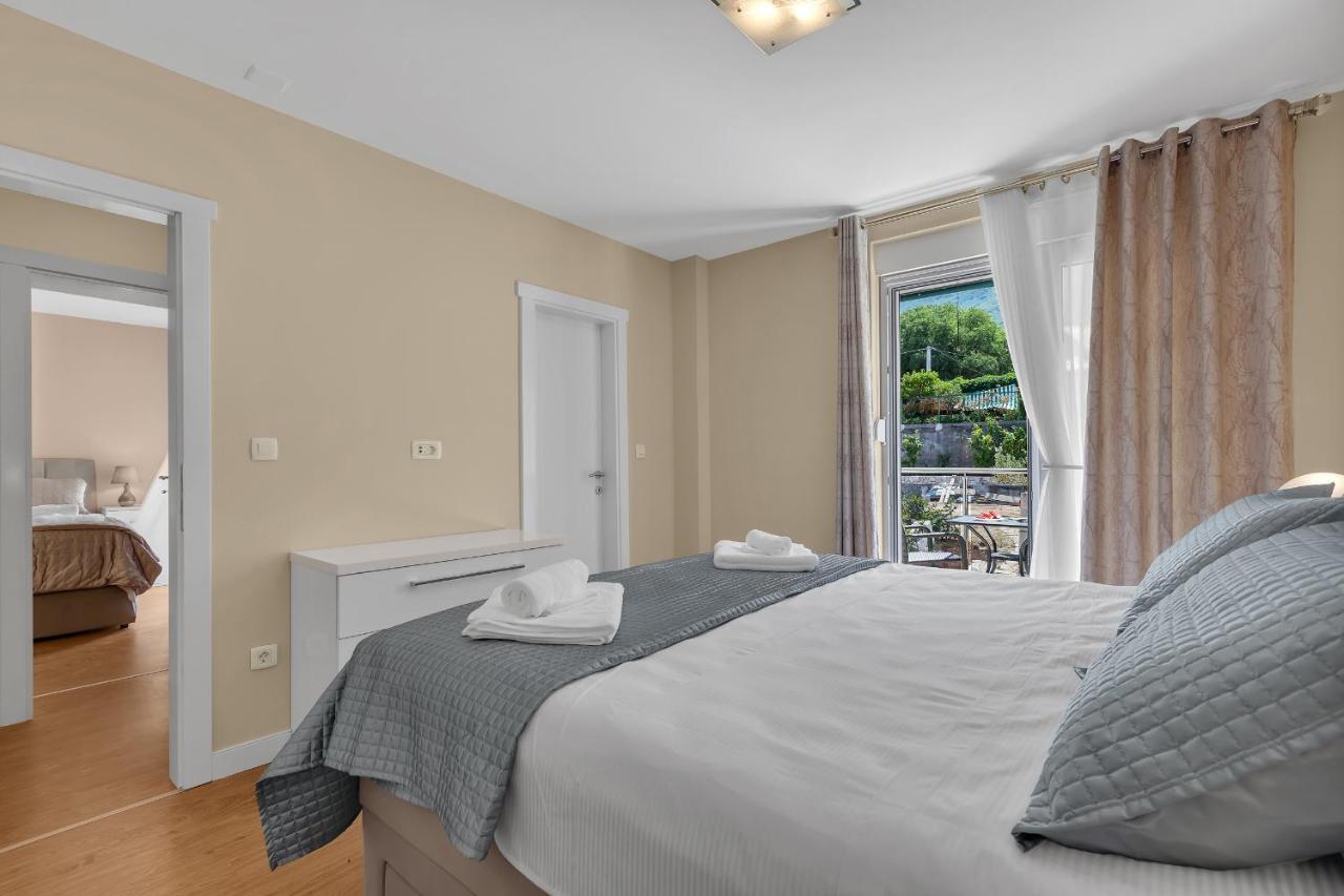 White House Rastovac Apartment Zagvozd